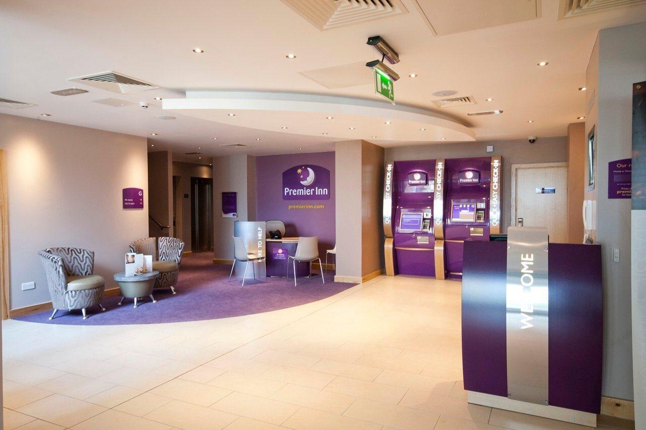 Premier Inn Edinburgh Airport - Newbridge Newbridge  Екстериор снимка